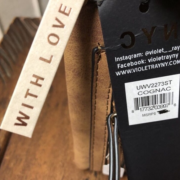 Violet Ray NYC ,Cocnag suede purse,cross shoulder strap,Zipper,Pockets.! - Picture 6 of 9